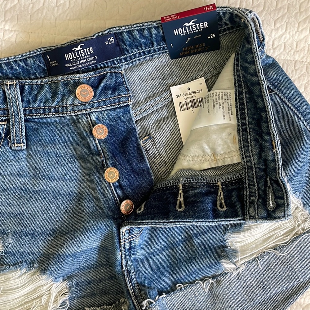 Mom jean shorts Hollister high rise